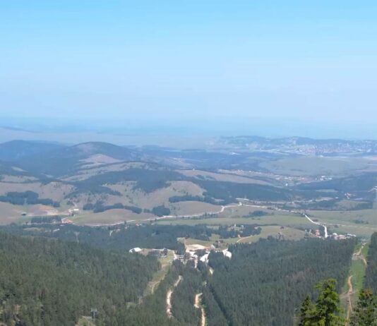 Udruženje Moja Srbija zahteva hitno puštanje u opticaj vaučera za odmor u Srbiji