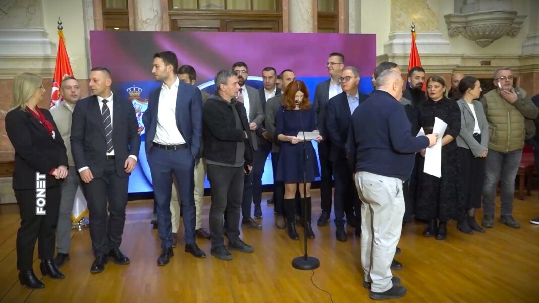 pet opozicionih stranaka