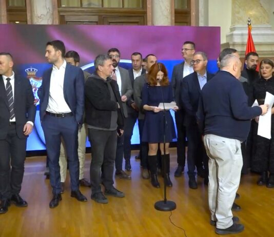 Pet opozicionih stranaka podnelo predlog za prestanak važenja takozvanih Mrdićevih zakona