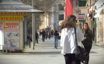 Građani Srbije se Povereniku žale i na diskiriminaciju zbog političkih uverenja