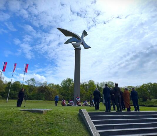 Obeležen Dan sećanja na žrtve holokausta, genocida i drugih žrtava fašizma u Drugom svetskom ratu