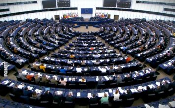 Kos: Sve smo više zabrinuti zbog dešavanja u Srbiji, procenjujemo da li ispunjava uslove za isplate