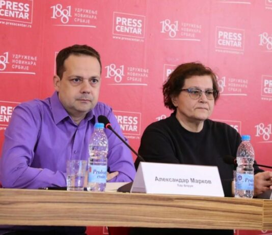 Istraživanje: Više od 80 odsto nastavnika vidi uvođenje nacionalnih udžbenika kao političku odluku