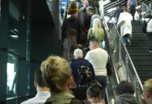 Avio-kompanije podižu cene i smanjuju letove zbog rasta troškova goriva