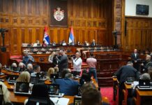 U Skupštini Srbije nastavljena rasprava, opozicija kritikuje predložene izmene izbornih zakona