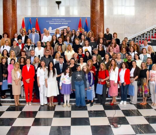 Uručene nagrade najboljim učesnicima u programu „Za čistije i zelenije škole u Vojvodini“