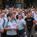 Protest radnika GSP zbog privatizacije, Šapiću rođendanska torta u obliku trolejbusa