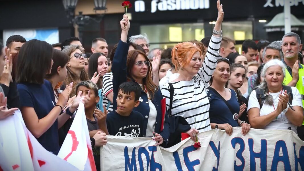 vise od 400 zaposlenih jovina gimnazija