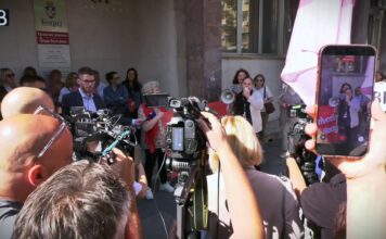 Radnici Apoteke Beograd protestovali zbog zaostalih plata i najavljene privatizacije