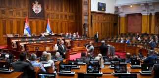 BIRODI traži da se zakonom utvrdi da javni funkcioner tokom mandata ne može biti i stranački