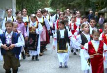 Miholjski susreti sela ponovo okupljaju Srbiju: Više od 200.000 učesnika u 1.750 sela