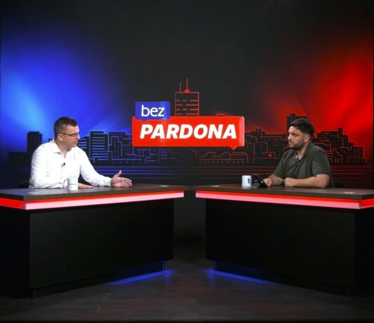 Parandilović -Vučić je pažljivo birao trulež oko sebe