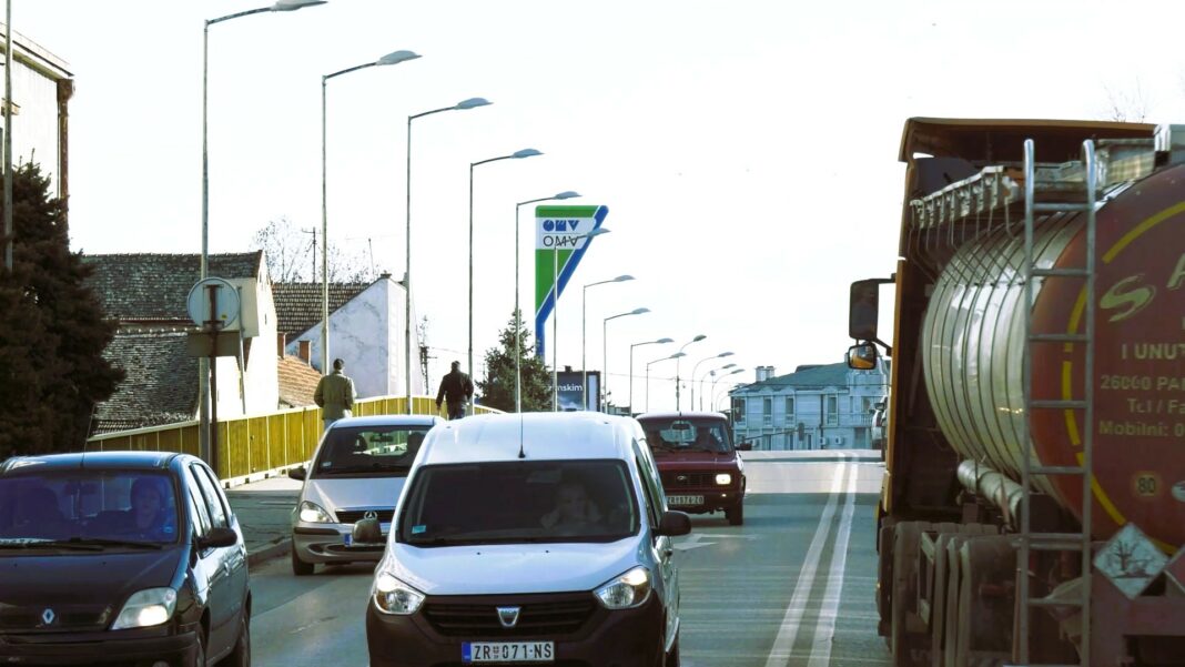 POLOVNI AUTOMOBILI