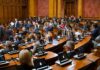 Sednica o nepoverenju Vladi, poslanici iznosili kritike i pohvale ministrima
