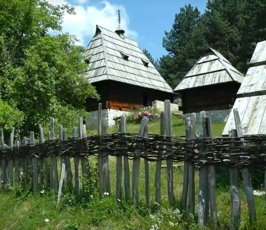 Od 3. avgusta podela 30.000 turističkih vaučera za odmor u Srbiji