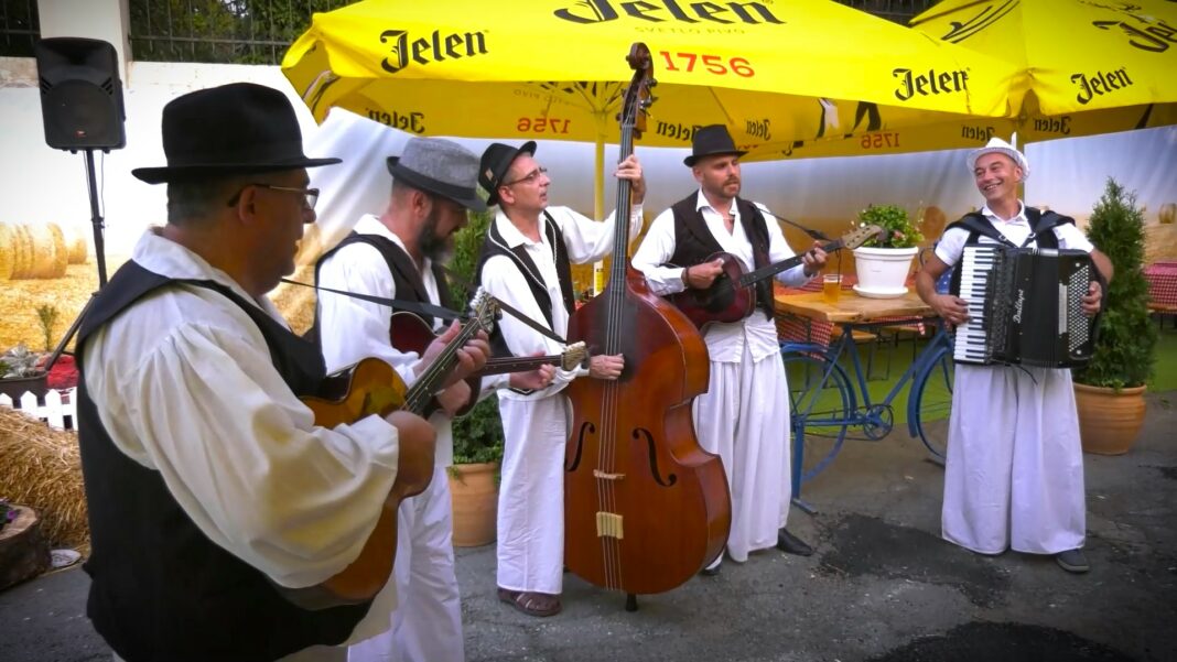 UNS Dani Piva