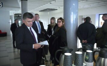 Advokatska komora Srbije poziva na bojkot televizije Informer