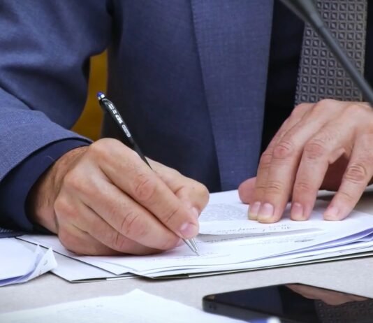 Potpisani ugovori vrednosti 61,2 miliona dinara za organizaciju Miholjskih susreta sela