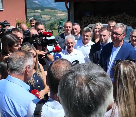 CINS: Funkcioneri SNS u 160 poseta širom Srbije za četiri i po meseca