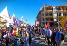Studenti u blokadi pozvali građane da uzmu novac koji daje država i da ne nasedaju na propagandu